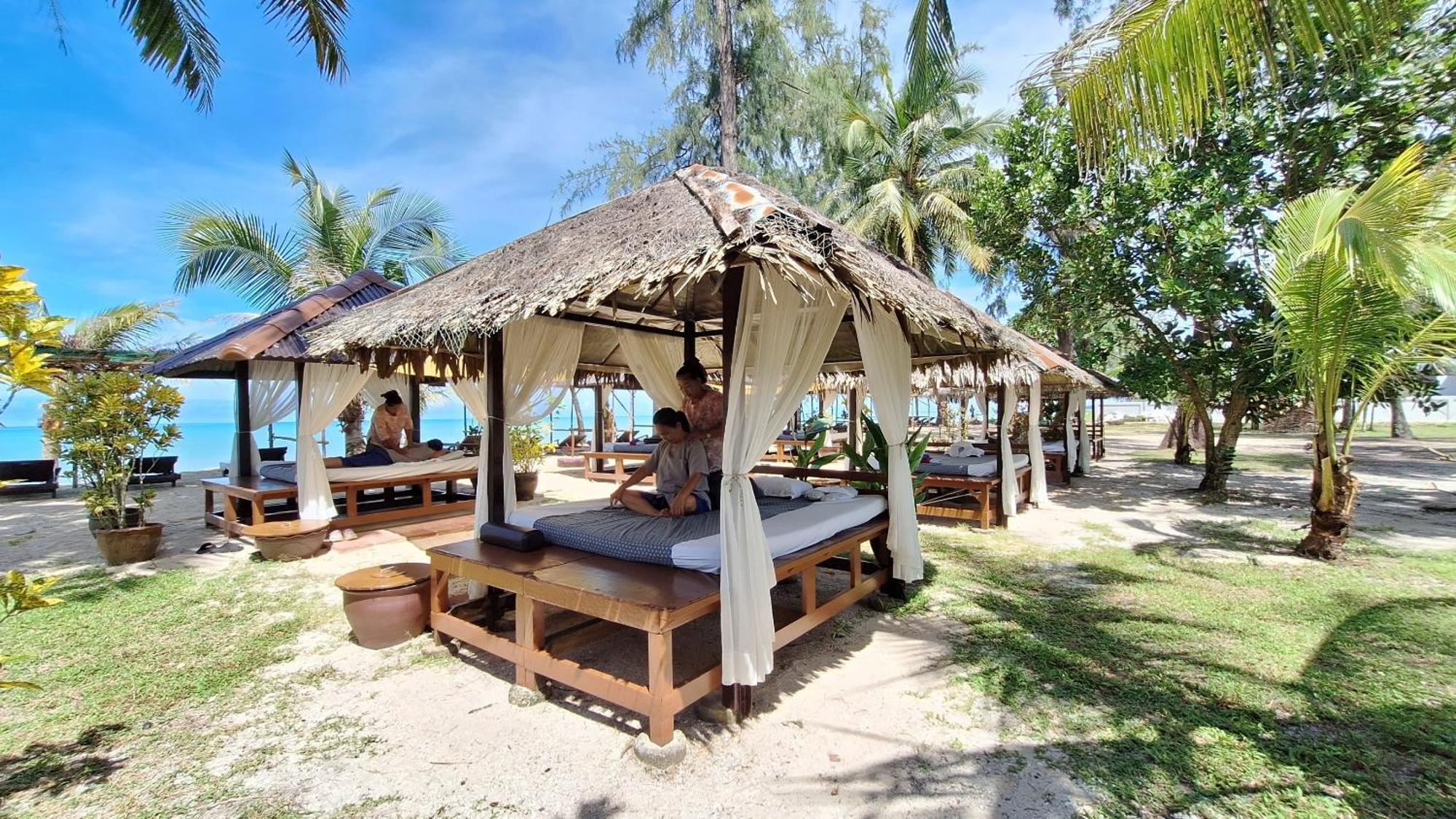 Thailife Wellness & Meditation Resort- Sha Plus Khao Lak Exterior foto